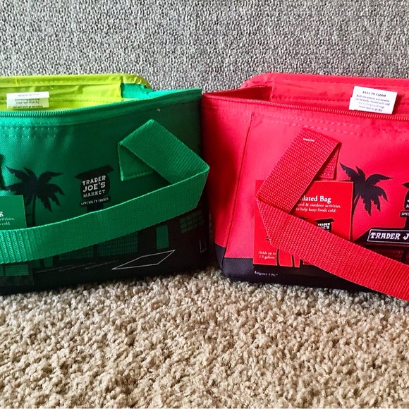 Trader Joe’s Mini Insulated Bags. - Picture 2 of 7
